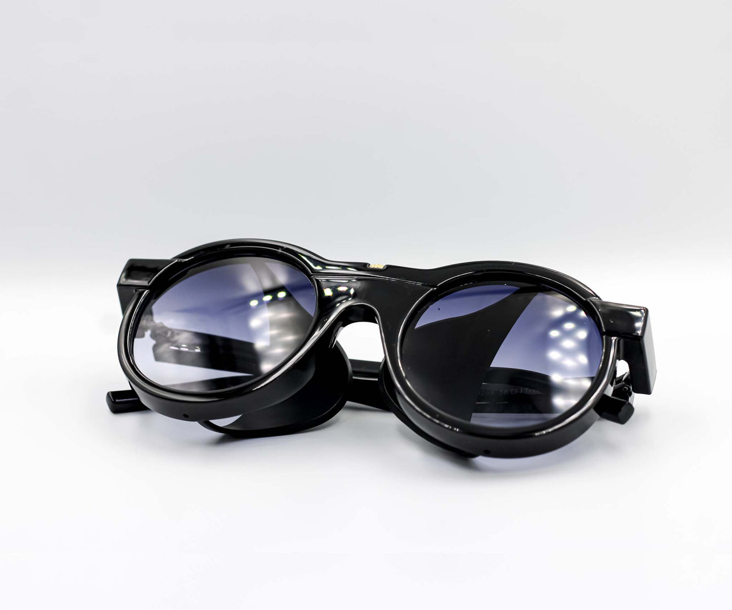 Black Blinders (Round Frames)
